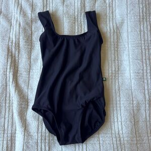 Luckyleo square neck leotard